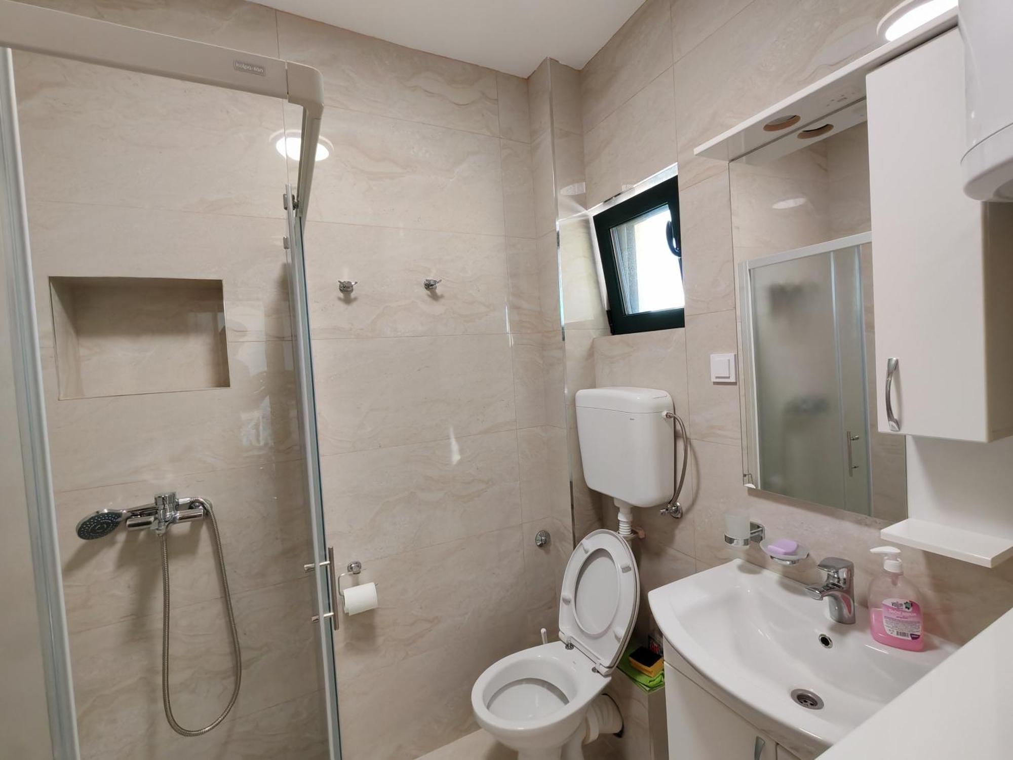 Forest Apartments โกตอร์ ภายนอก รูปภาพ
